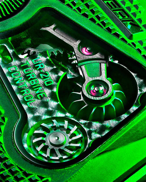 step-8-casing-up-ur-210case-back