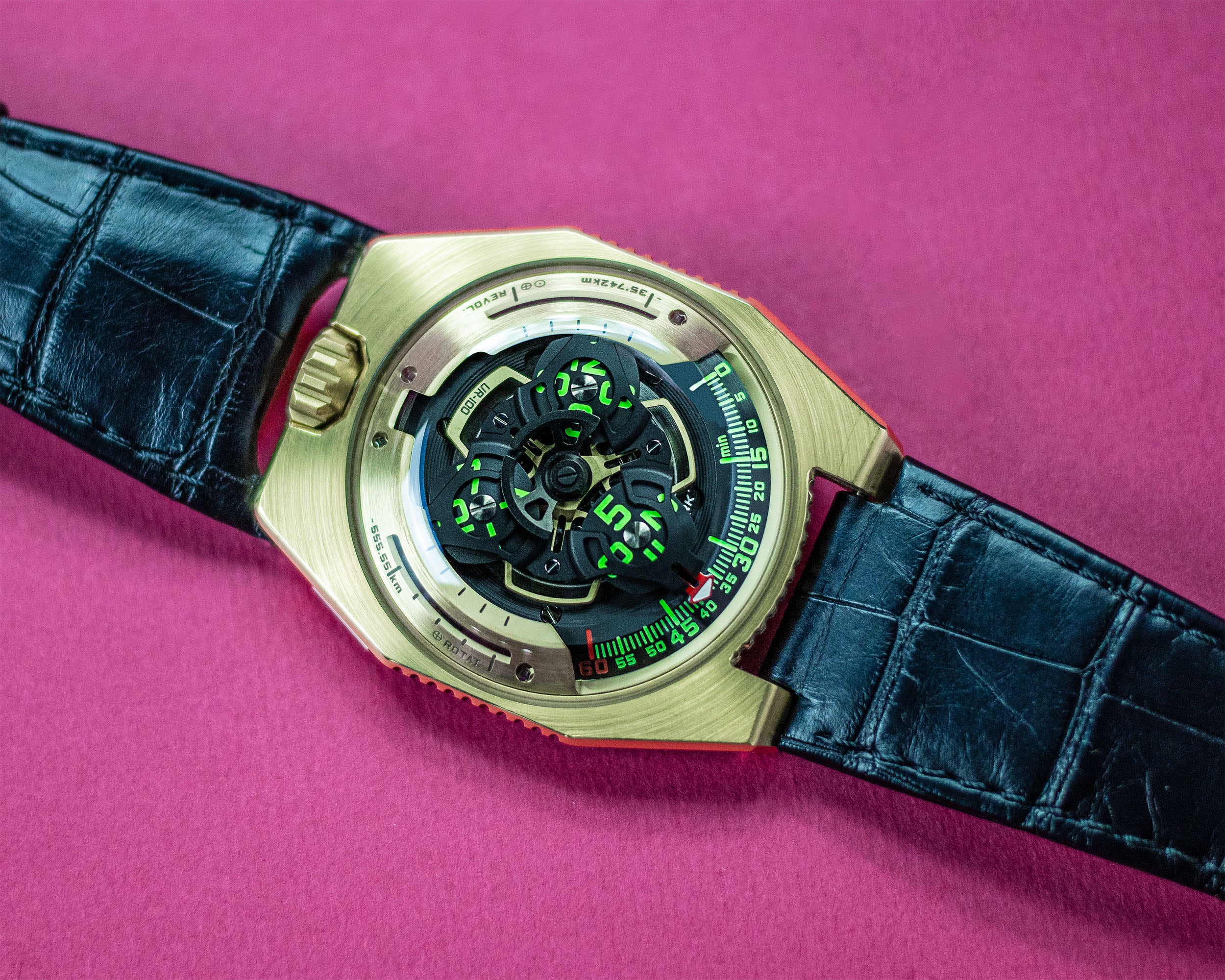 UR-100 2N GOLD EDITION C-3PO – UR-LEGENDS SHOP