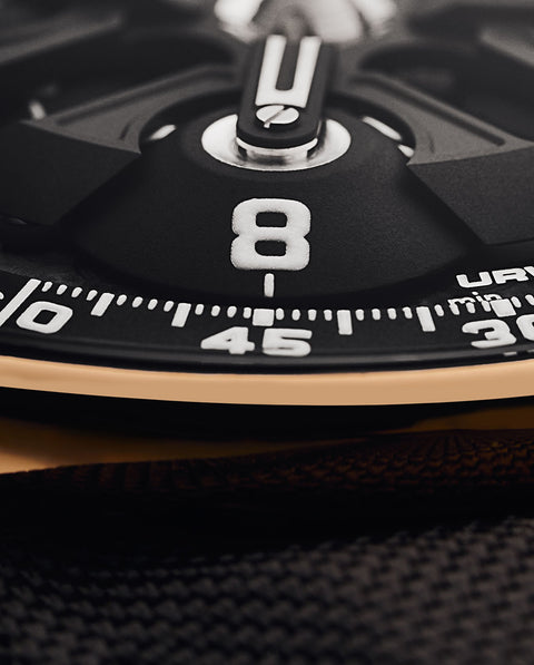 URWERK UR-103T RG for sale with open sapphire crystal and red gold case. Early URWERK wandering hours icon, fully inspected and serviced.