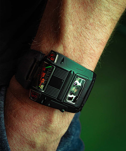 Explore the URWERK UR-111C Black Cobra, a highly limited piece with linear time indication, black DLC titanium case, and full UR-LEGENDS certification.