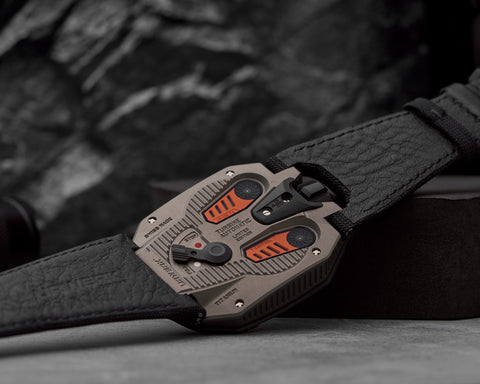 URWERK UR-105 TA Black Orange caseback featuring dual turbines regulating automatic winding.